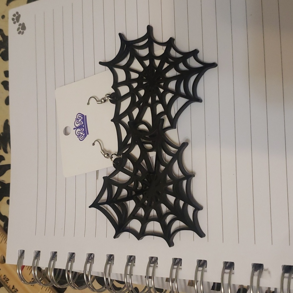 Spiderweb 🕸 earrings
